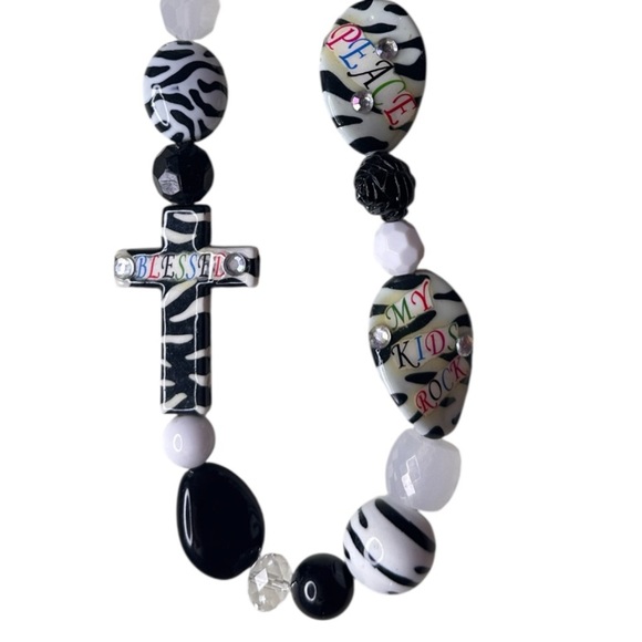 Black and White Beaded Necklace with Cross Pendant - Picture 2 of 3